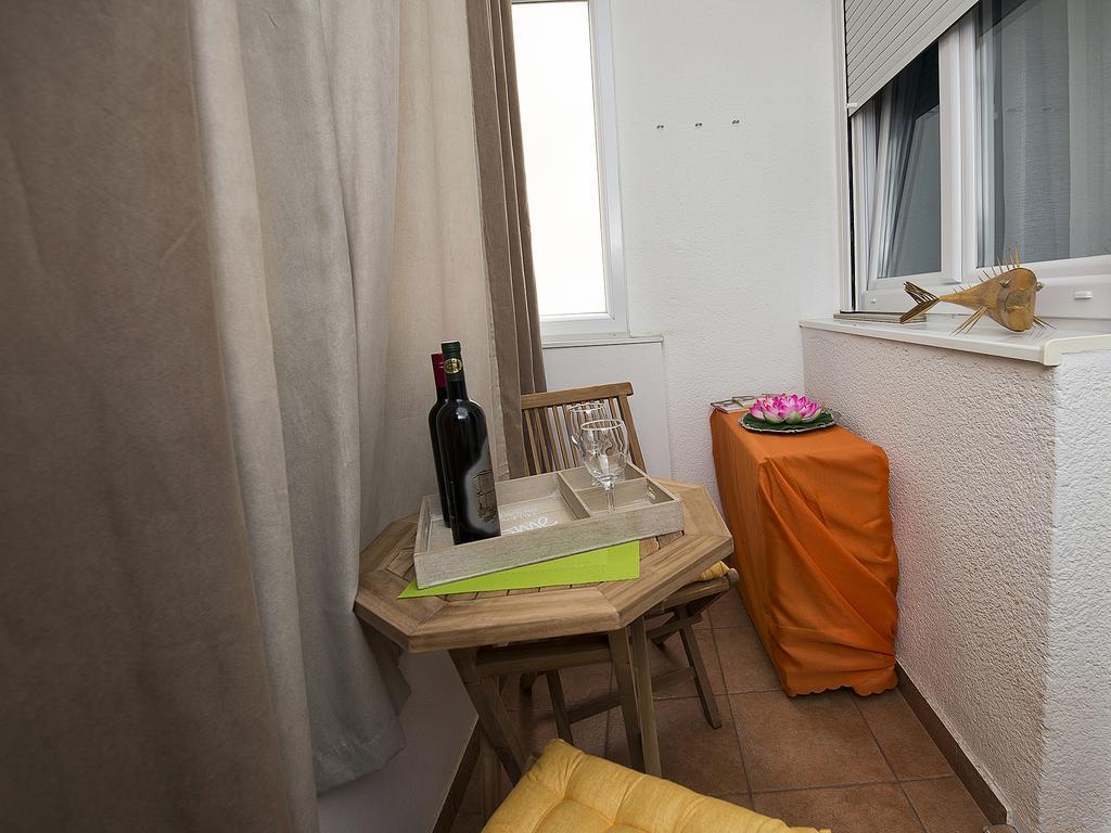 Apartment Bal Spalato Esterno foto