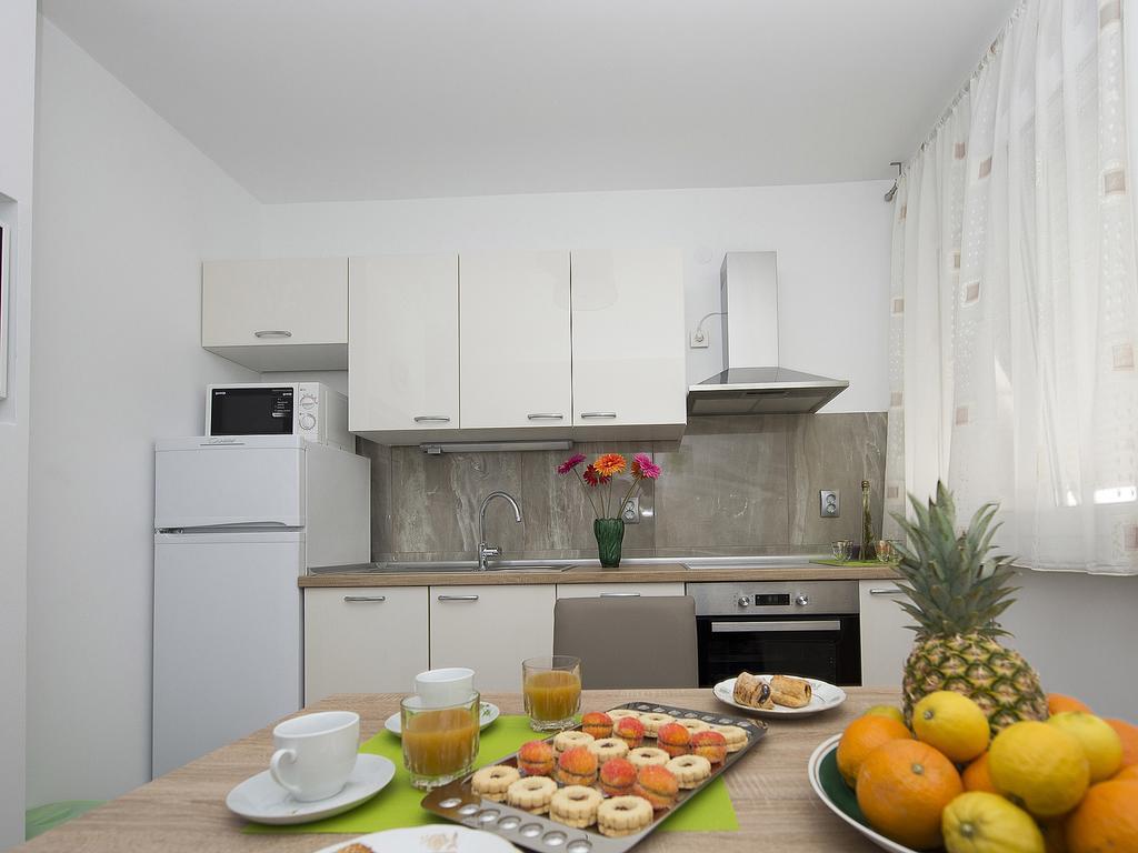 Apartment Bal Spalato Esterno foto